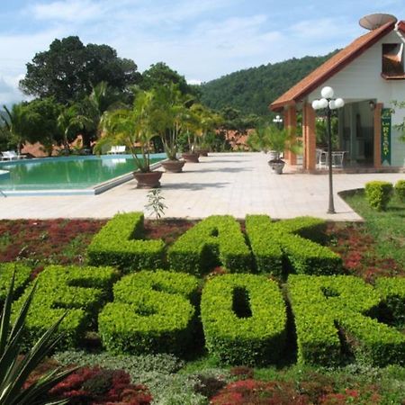 Lak Resort Буонметхуот Экстерьер фото